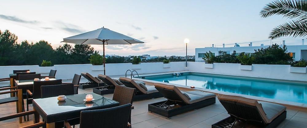 מלון Sant Antoni de Portmany Sunset Oasis Ibiza (Adults Only) מראה חיצוני תמונה