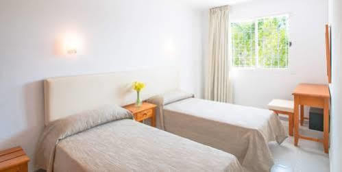 מלון Sant Antoni de Portmany Sunset Oasis Ibiza (Adults Only) מראה חיצוני תמונה