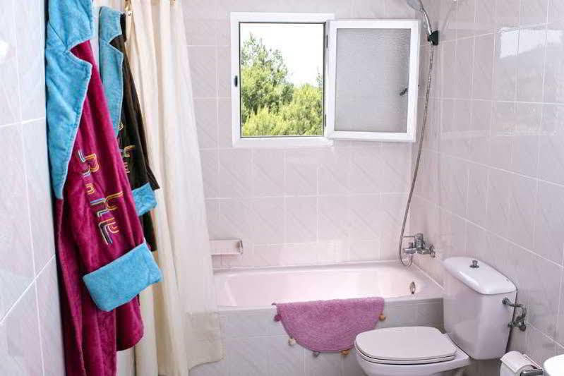 מלון Sant Antoni de Portmany Sunset Oasis Ibiza (Adults Only) מראה חיצוני תמונה