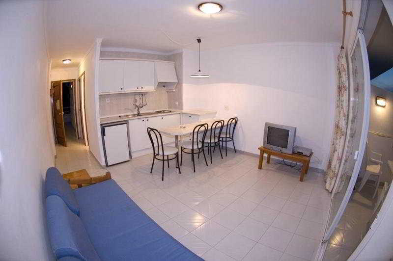 מלון Sant Antoni de Portmany Sunset Oasis Ibiza (Adults Only) מראה חיצוני תמונה